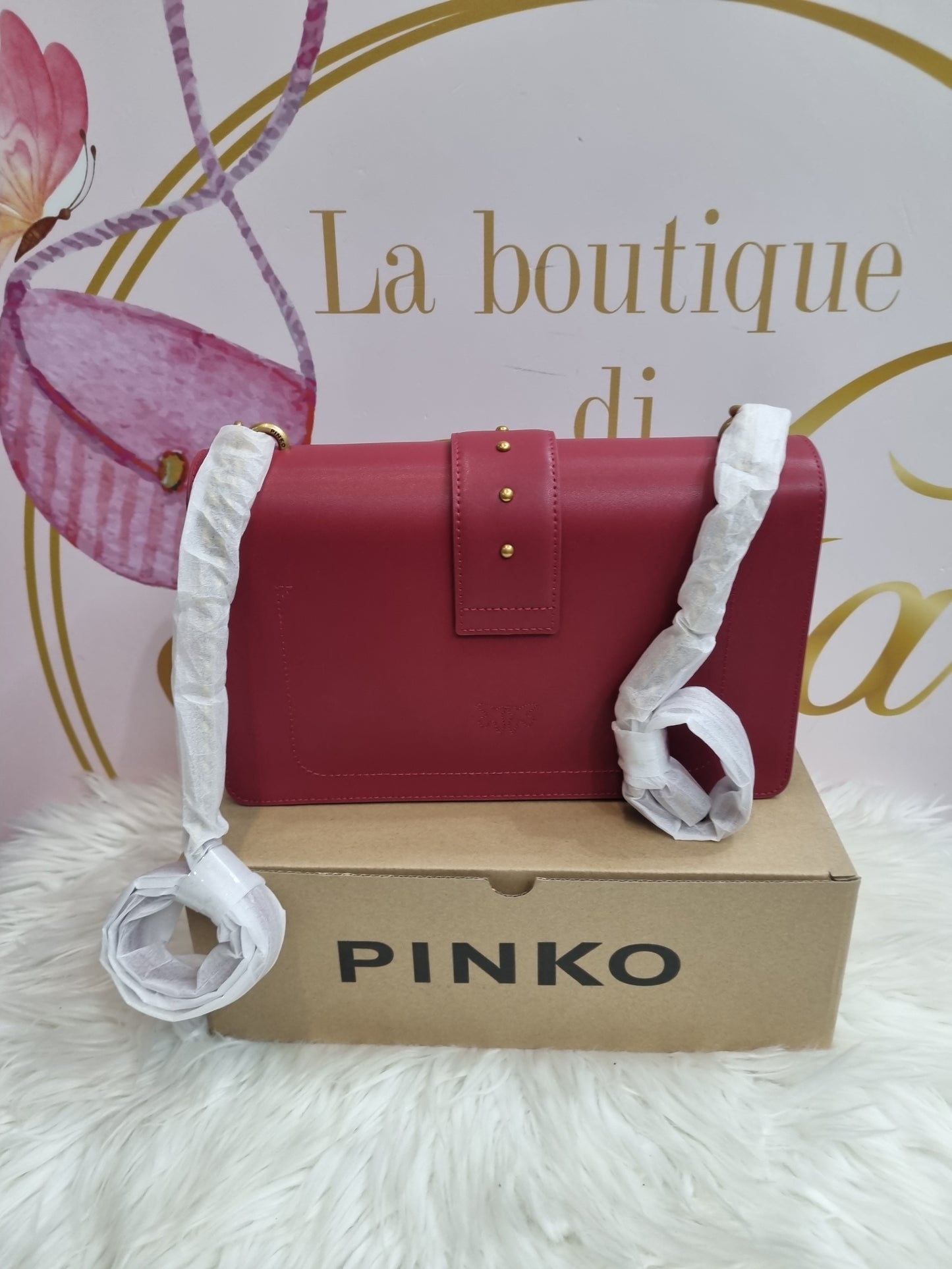 Pinko love one classic