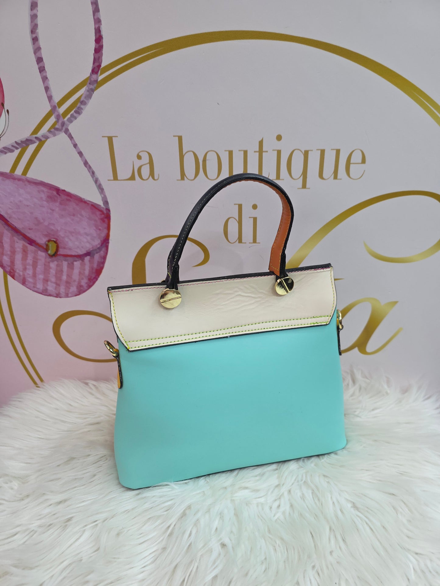 Borsa in pelle modello postina
