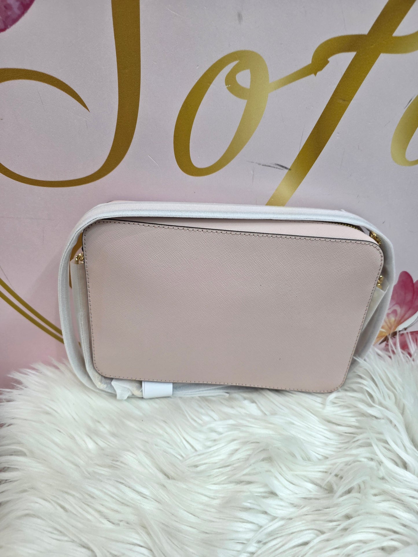 MichaelKors item