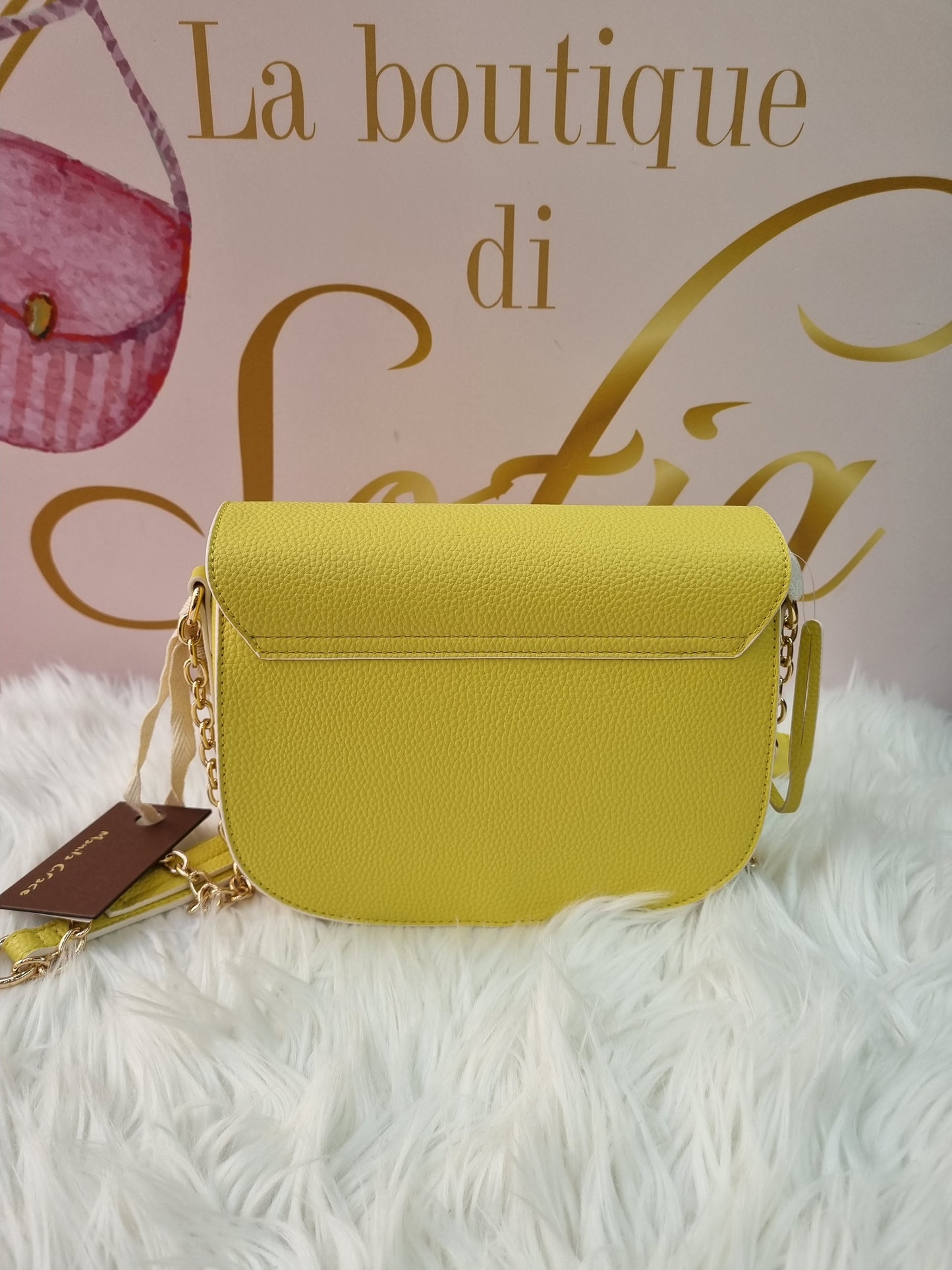 Borsetta con tracolla a catena