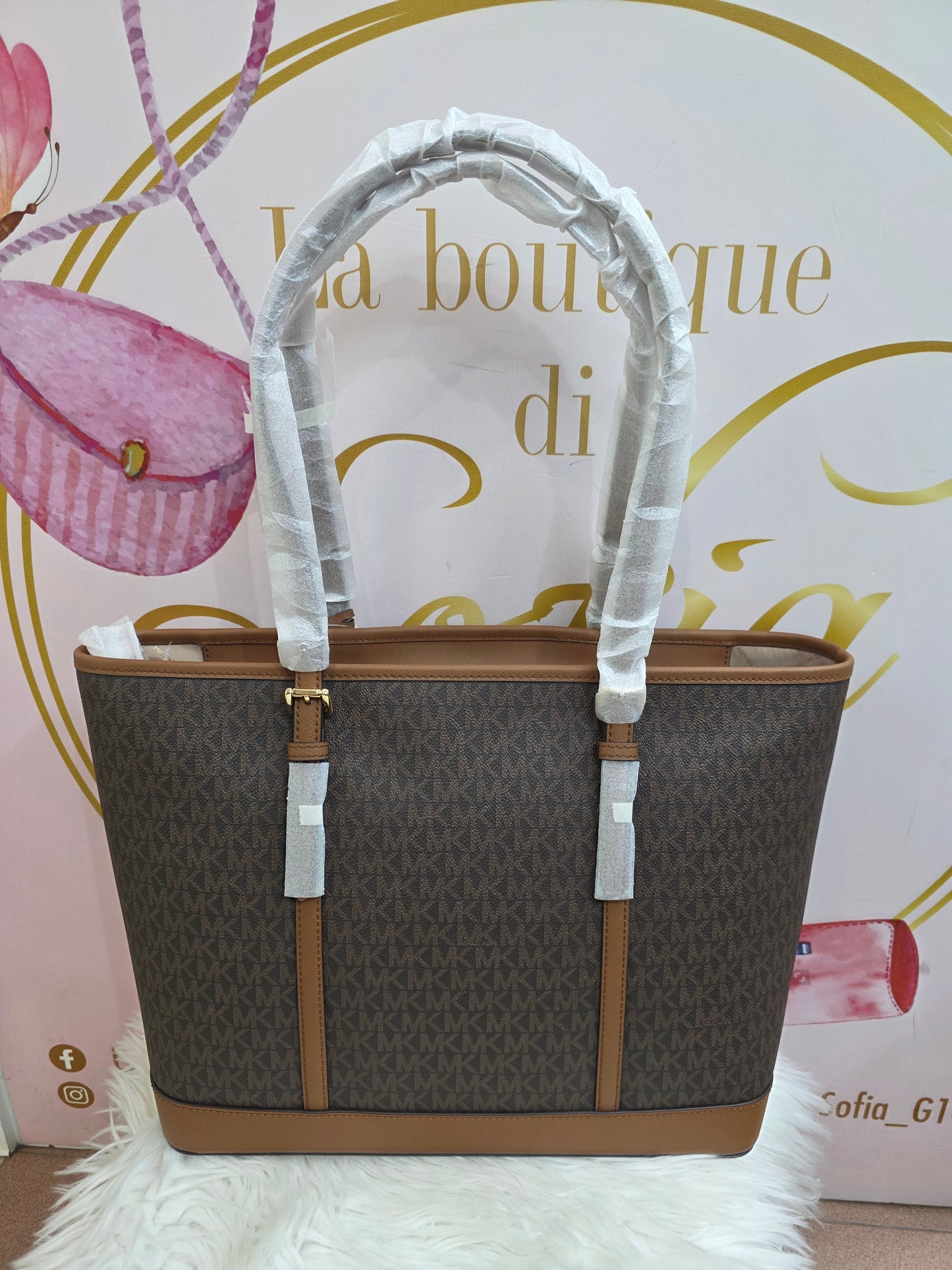 Jet set travel MichaelKors