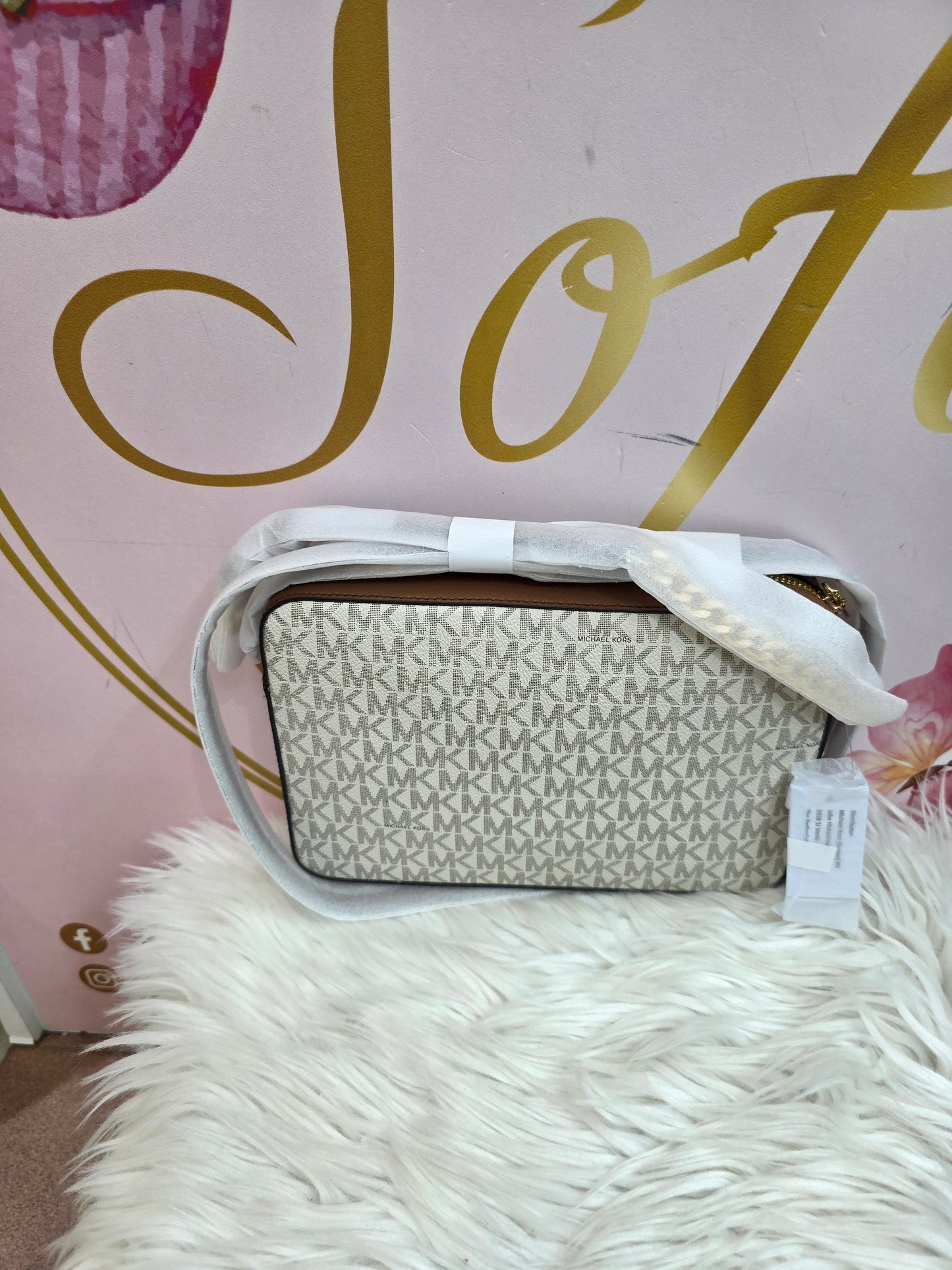MichaelKors item
