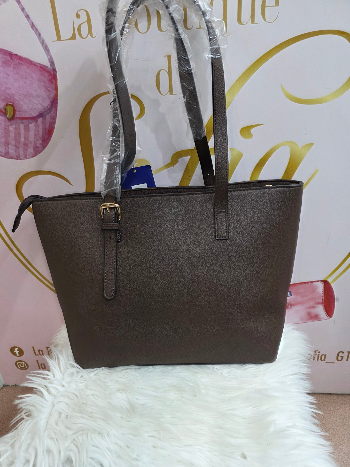 Shopper Antonio Basile