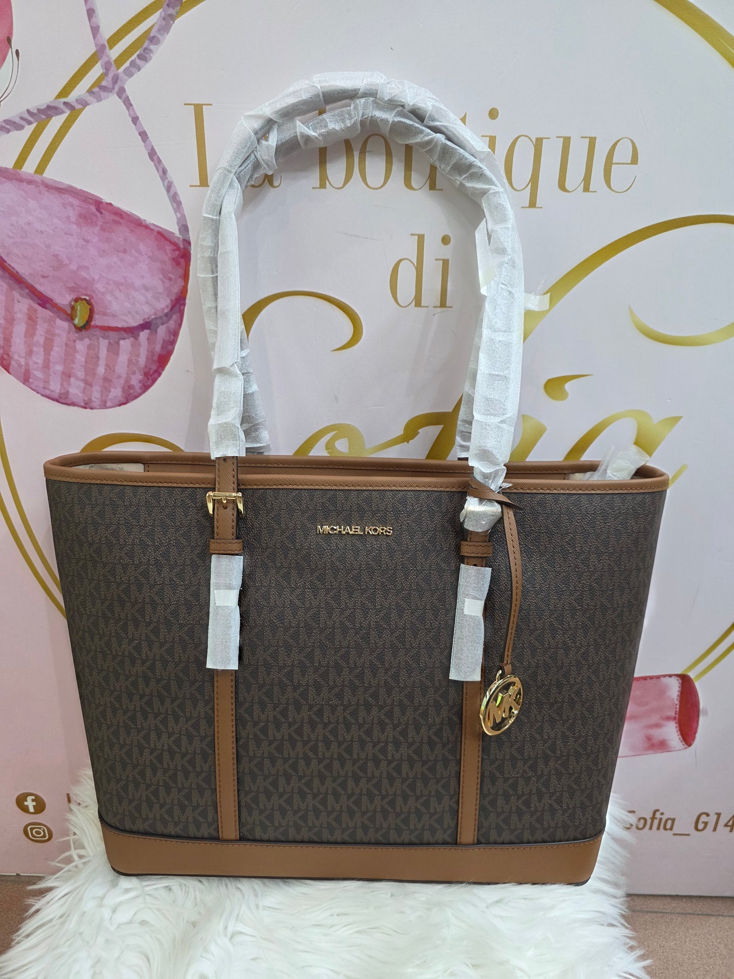 Jet set travel MichaelKors