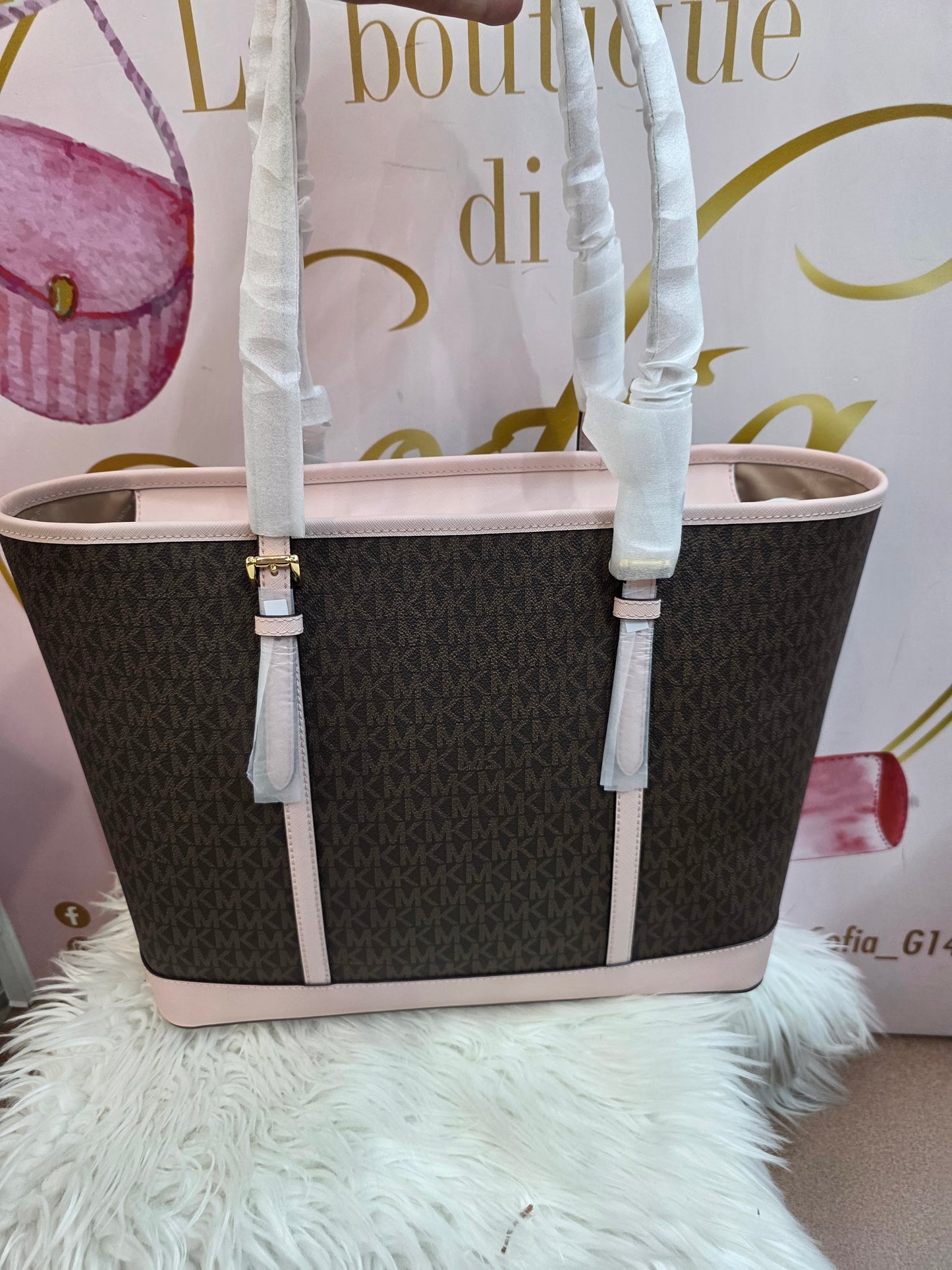 Jet set travel MichaelKors