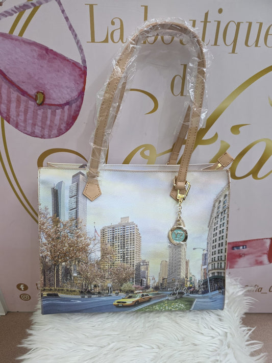 Shopper new York ynot