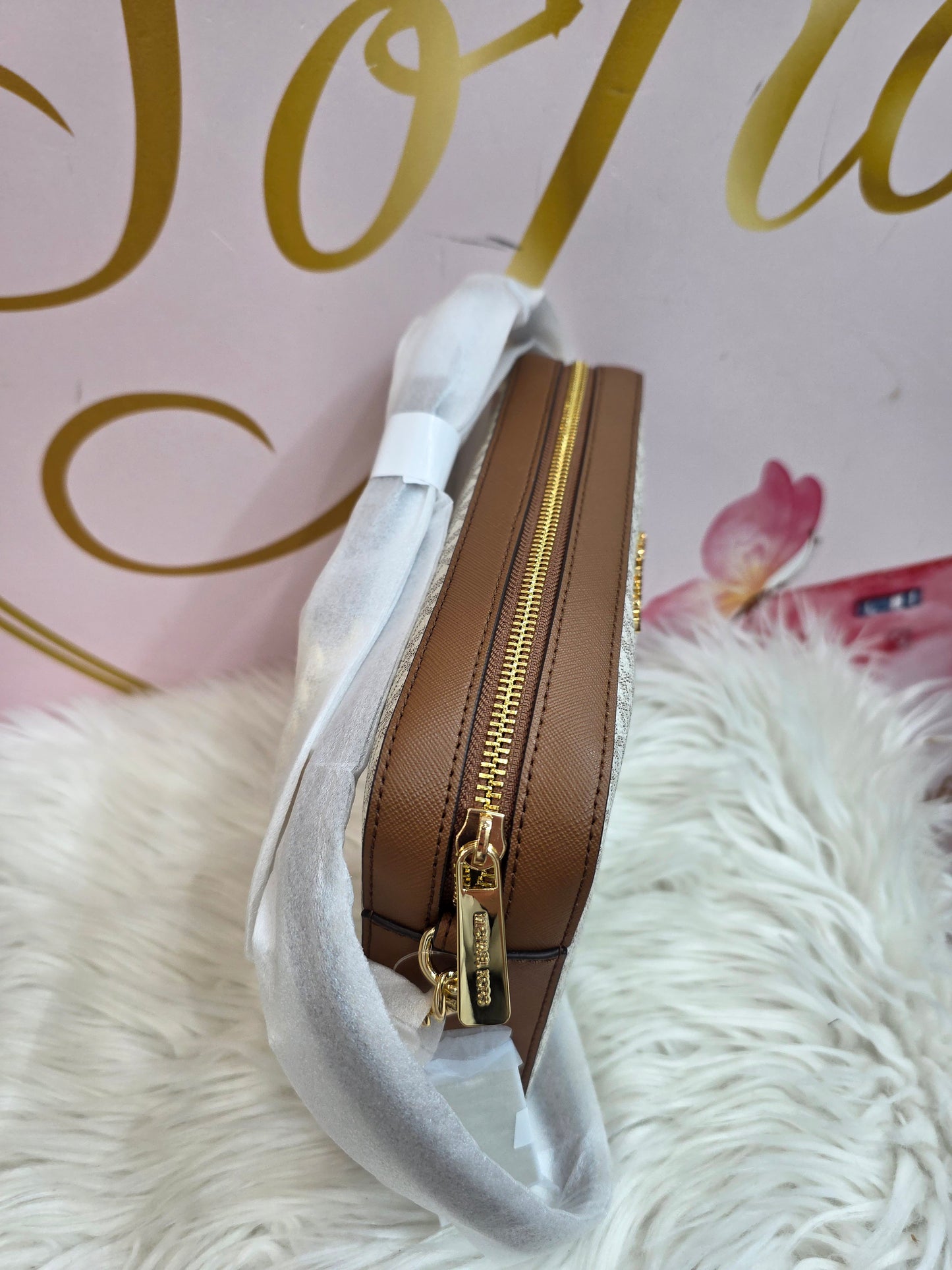 MichaelKors item