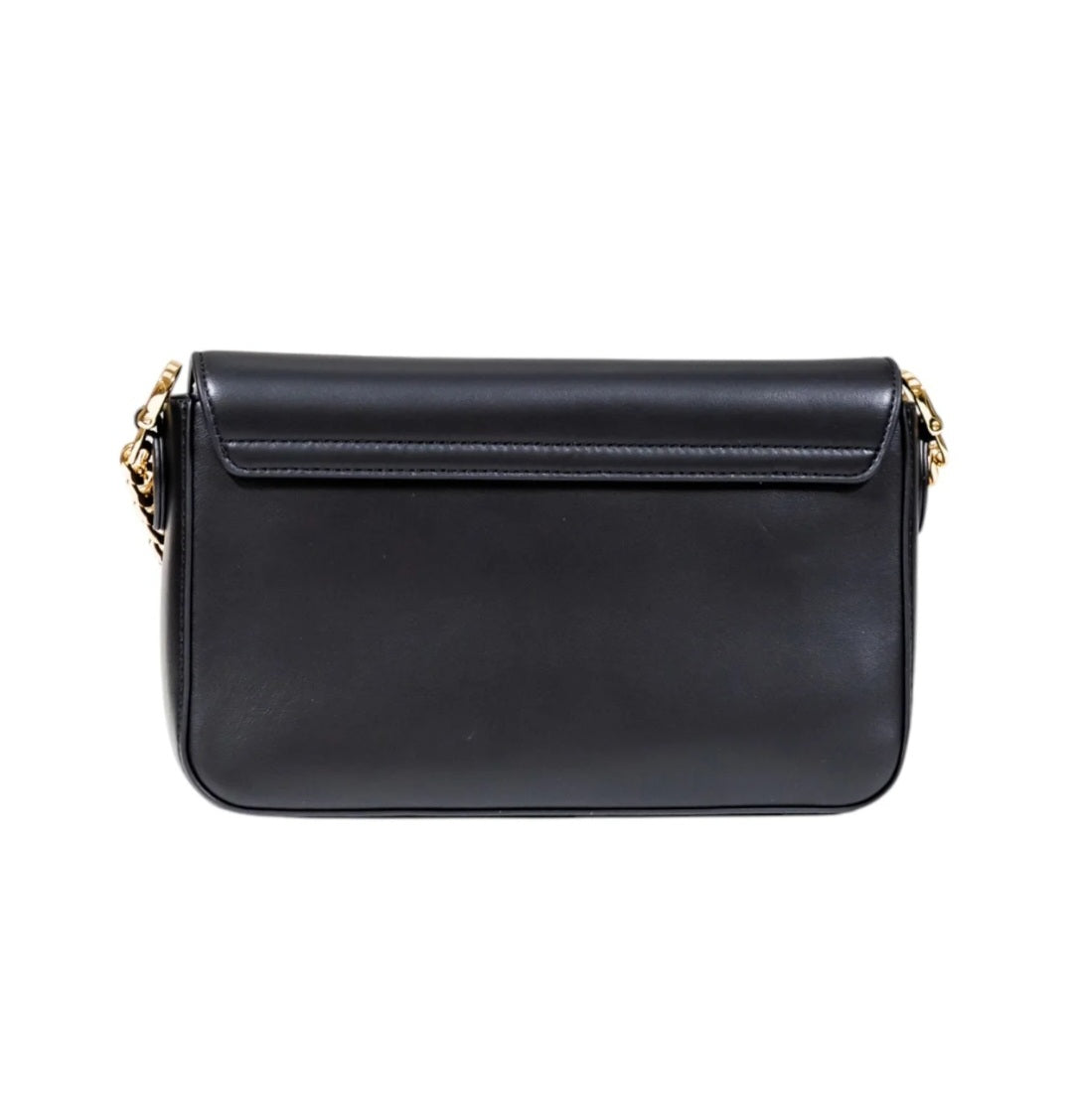 Lettera Moschino