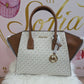 Avril big MichaelKors