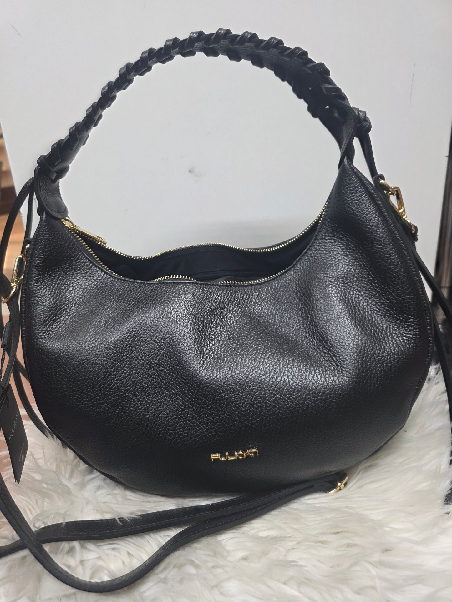 Luna pulicati vera pell3