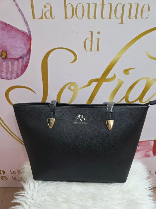 Shopper Antonio Basile