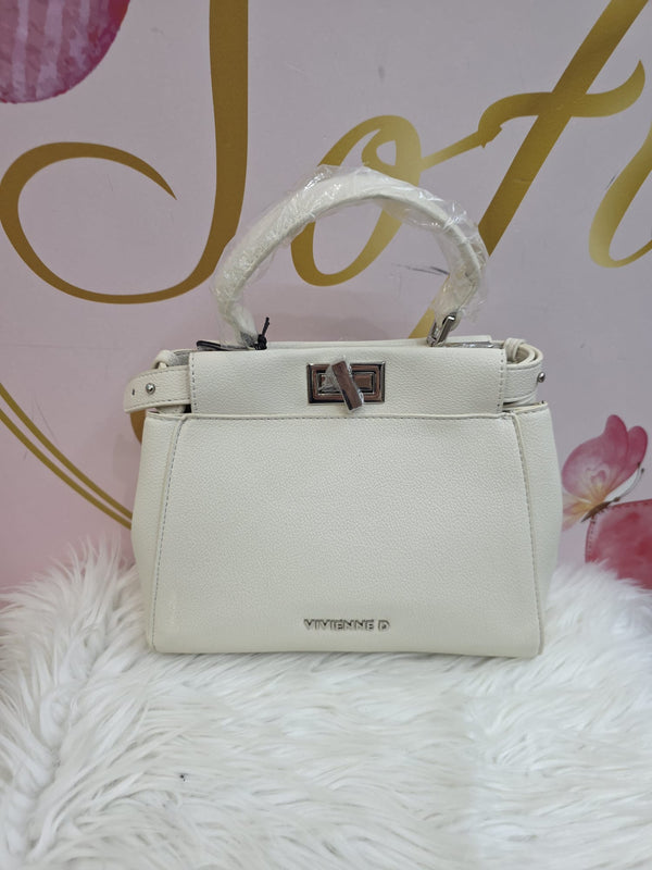 Vivienne D , bauletto panna