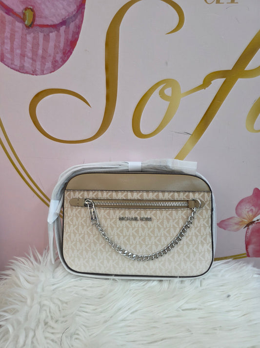 MichaelKors item