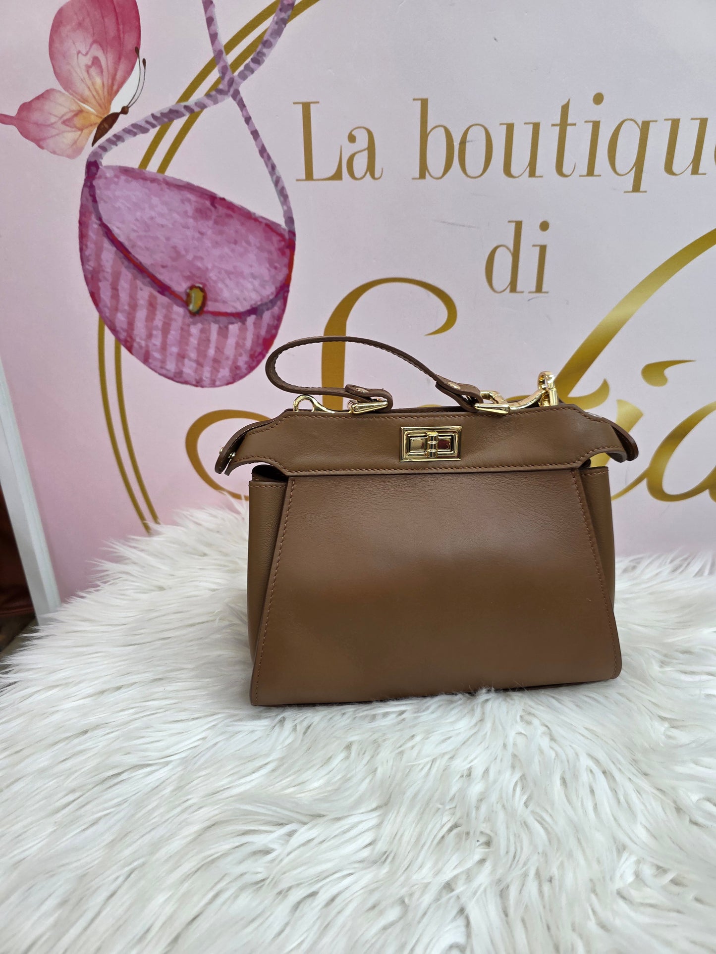 Borsa in pelle.e cavallino
