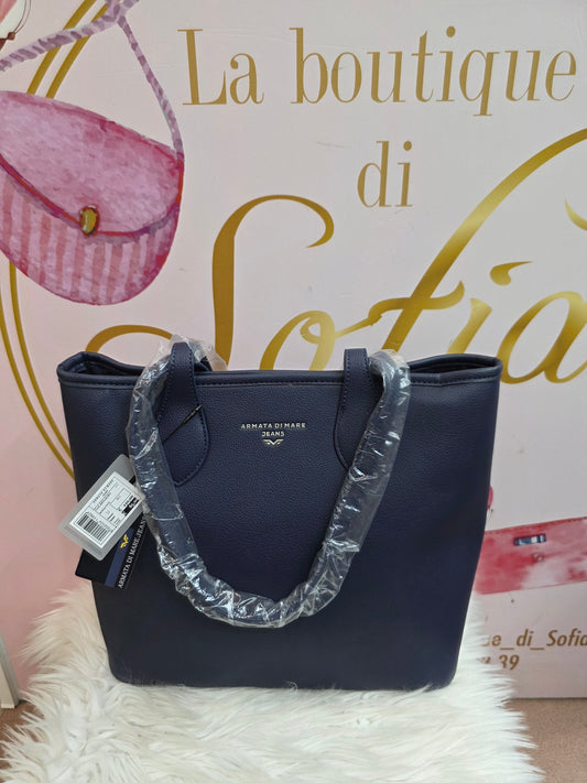 Tote Armata di mare
